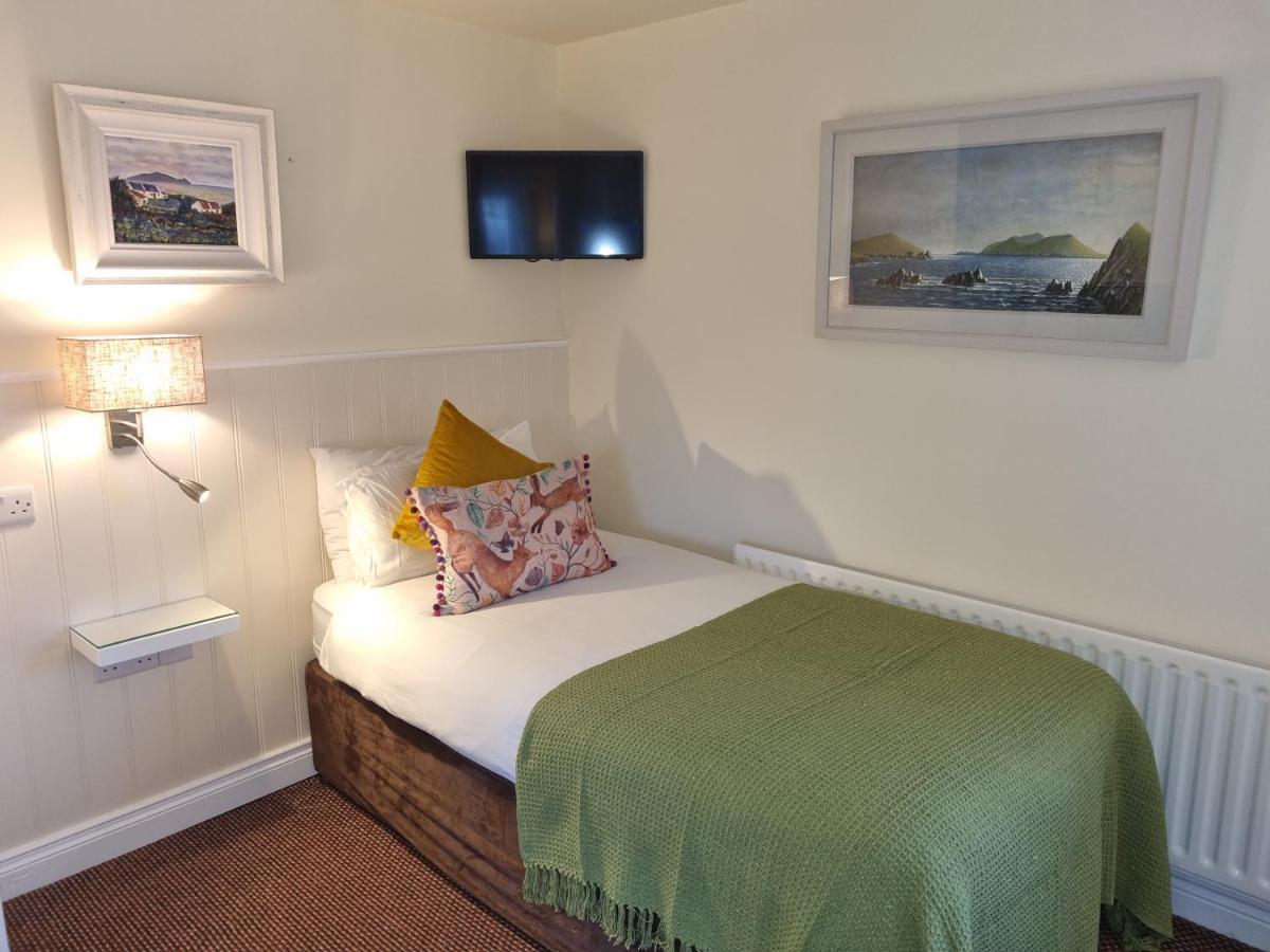 Ashe'S Accommodation Dingle Esterno foto