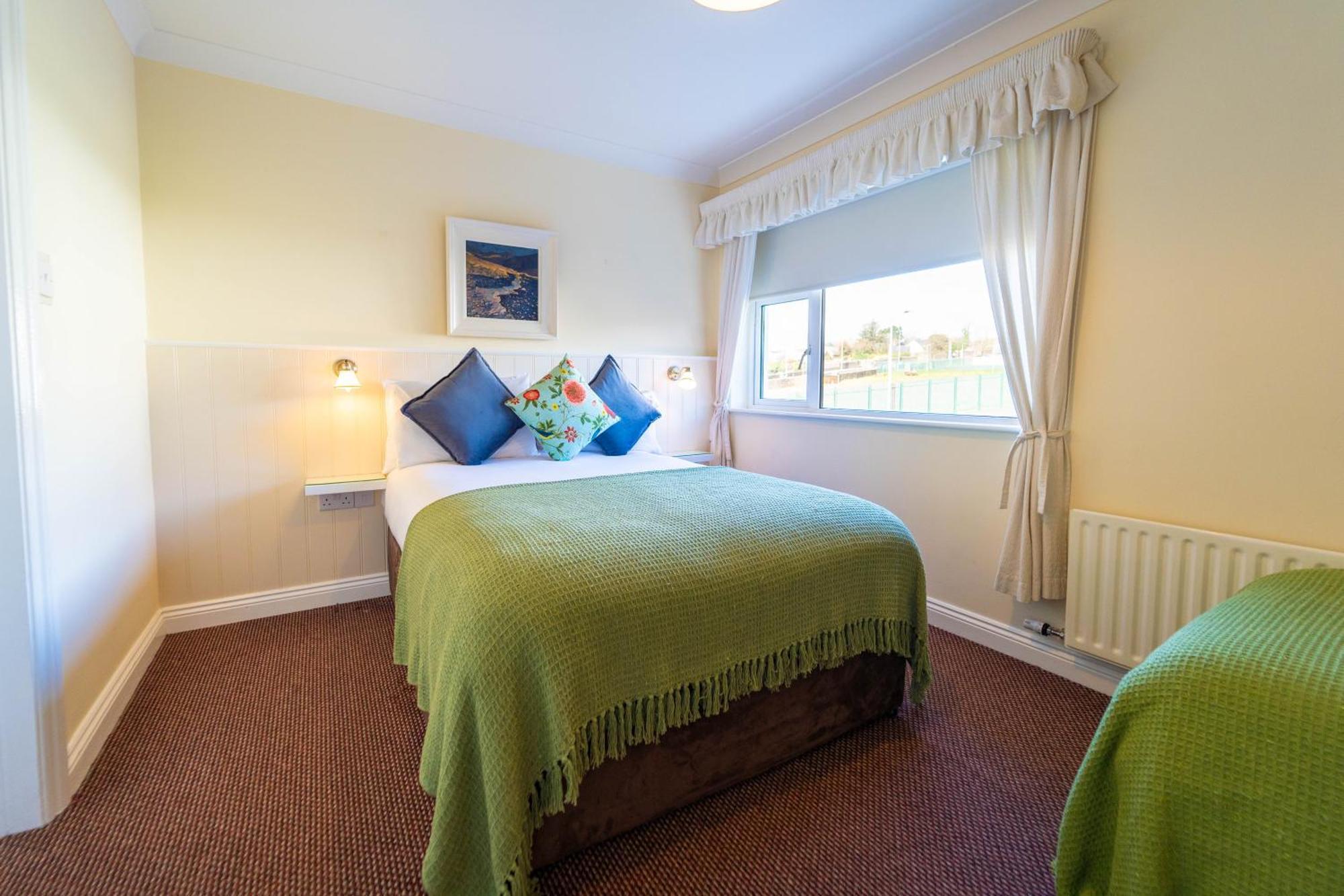 Ashe'S Accommodation Dingle Esterno foto