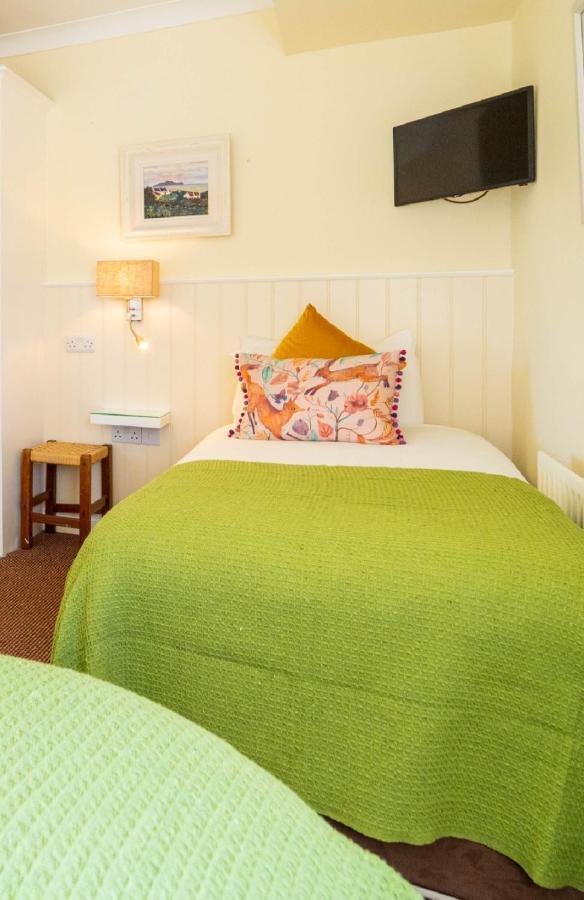 Ashe'S Accommodation Dingle Esterno foto